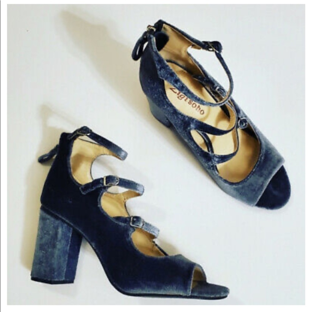 Zigi Soho Nancie Velvet Heels